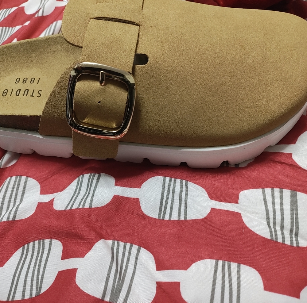 Studio 1886 Tan Mules with Gold Buckle